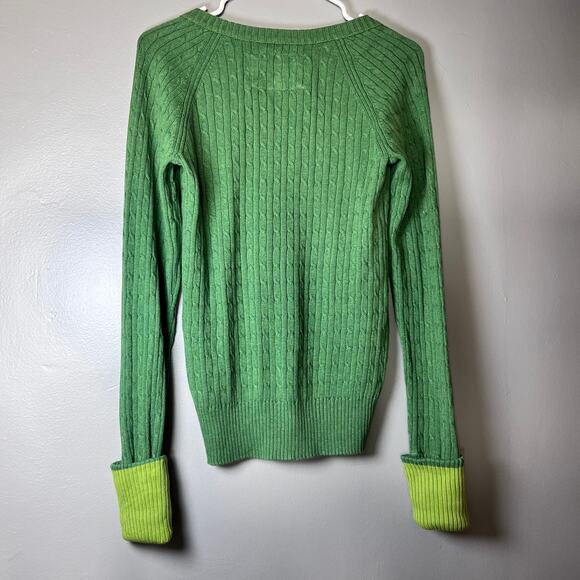 ✨AMERICAN EAGLE Green Cable Knit V-Neck Sweater Women L Long Sleeve Ribbed Cuffs - Picture 2 of 7